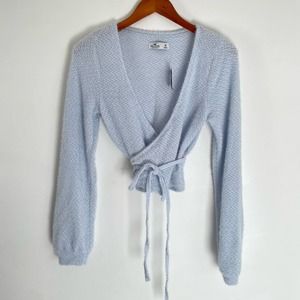 NWT Hollister Wrap Sweater Crop Top Size Medium Blue